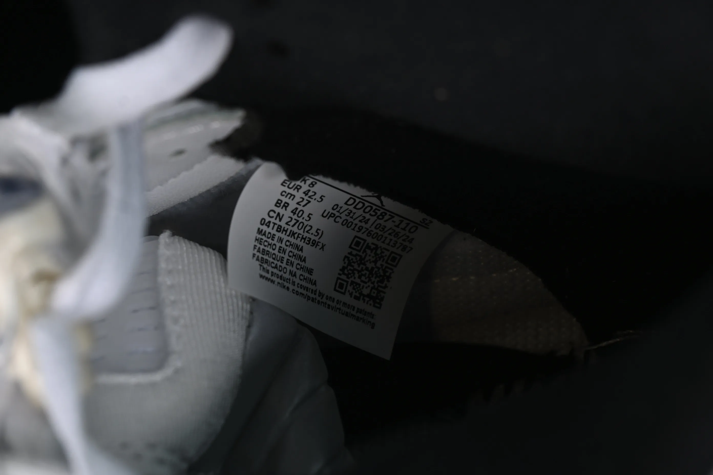 All categories Air Jordan Jordan series basketball shoes Air Jordan 5 P version Air Jordan 5 Retro AJ5 Joe 5 silver black DD0587-110